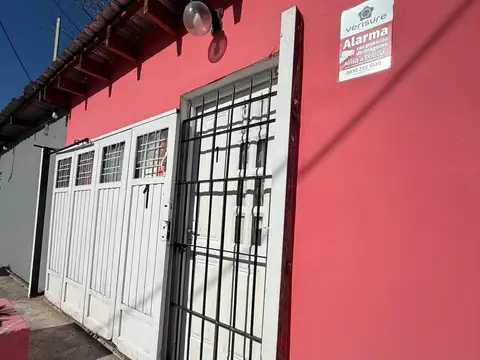 Depto Tipo Casa en Alquiler de 3 ambientes