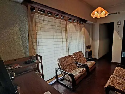 VENTA DPTO 3 AMBIENTES, BALCÓN, PATIO, RAMOS MEJÍA