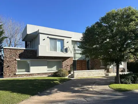 Casa en alquiler en Arenas del Sur