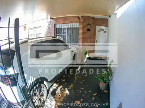 Ameghino al 1500, entre Arenales y San Martin