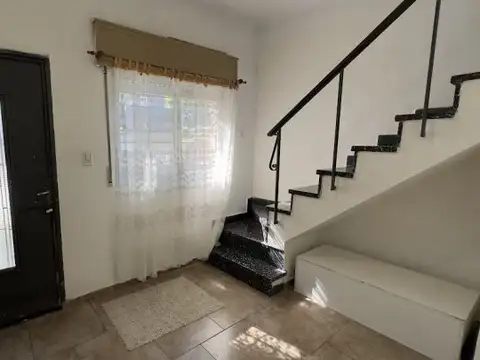 Sucre 885 , Piso No definido