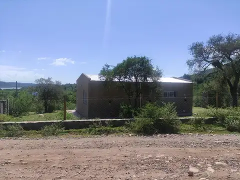 Muy Linda Casa Dos Dorm Vta Jard El Cabañal Cabra Corral