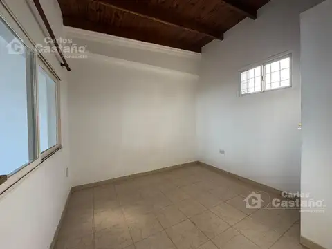 Depto Tipo Casa en Alquiler 20 años