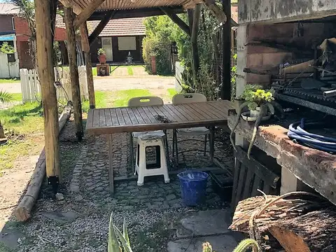 Casa 5 ambientes con 1 baño