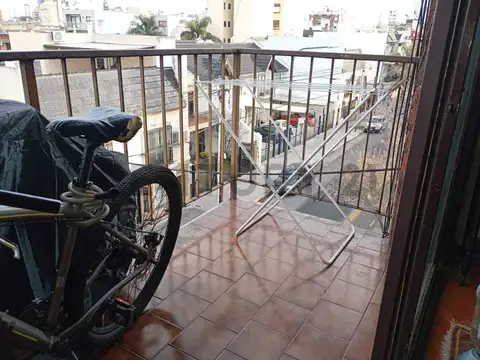 Departamento en CABA de 2 ambientes con balcon