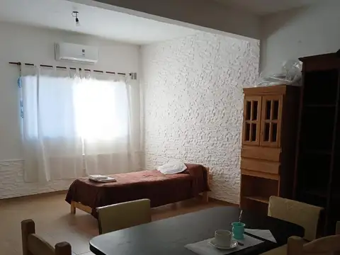 71 e/ 23 y 24