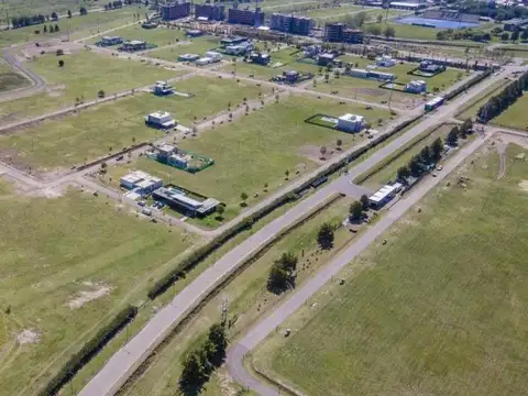 Terreno en Venta en Fisherton, USD 85.000