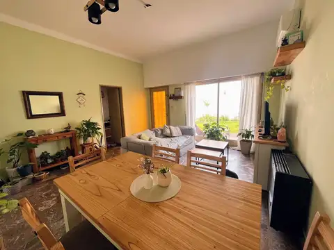 Depto Tipo Casa en Venta de 2 dormitorios