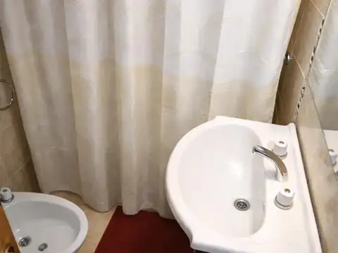 Depto Tipo Casa en Venta al Oeste