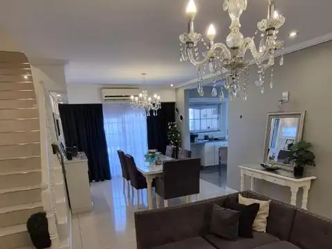 Departamento 4 ambientes con 3 baños