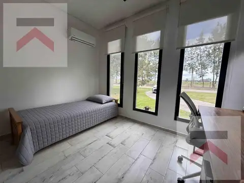 Casa en Alquiler en Countries y Barrios Cerrados en Ezeiza, USD 2.200