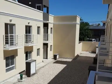 San Luisa Ii, Dorrego 1300