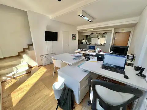 Oficina en Venta con 1 cochera