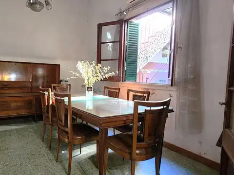 Depto Tipo Casa en Venta en Parque Chacabuco, USD 98.000
