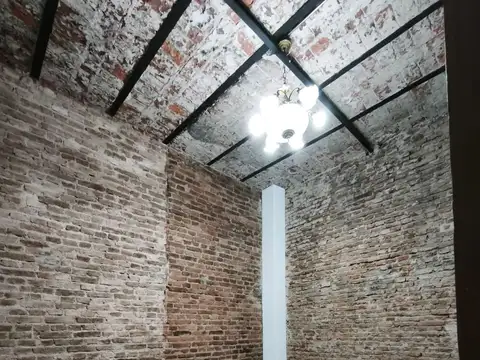 Depto Tipo Casa en Alquiler de 4 ambientes