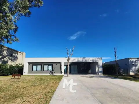 La Reserva Cardales, Campana, Km 0