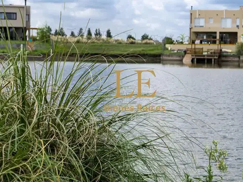 Terreno en Venta de 981,0 m2