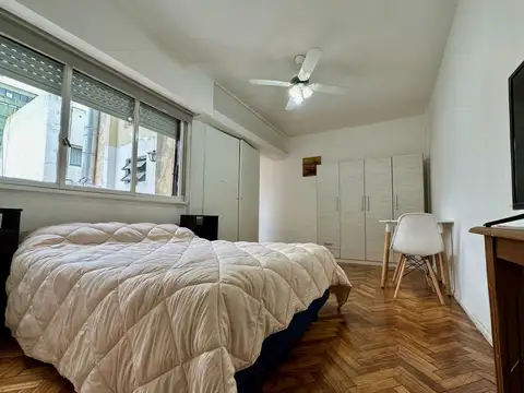 Suipacha 800, Piso 8