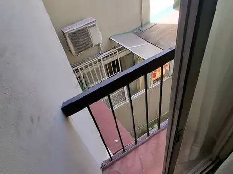 VENTA DEPARTAMENTO 2 AMBIENTES FLORES APTO CRÉDITO