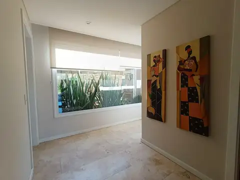 Casa en Alquiler de 4 dormitorios
