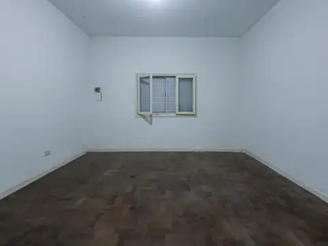 Depto Tipo Casa en Venta 56 años