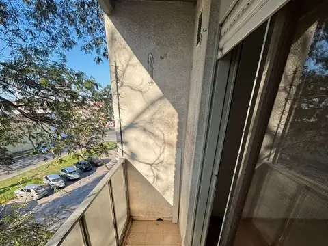 Departamento 4 ambientes con 1 baño