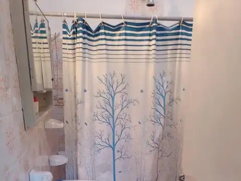 Depto Tipo Casa en Venta con 4 cocheras