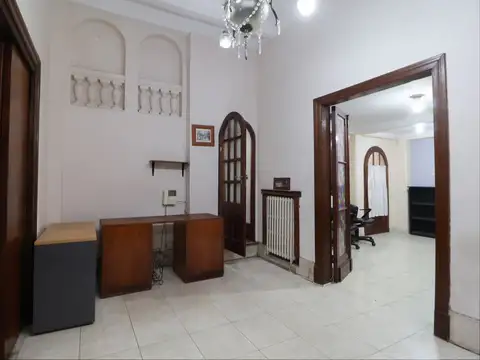 Depto Tipo Casa 9 ambientes con 2 baños