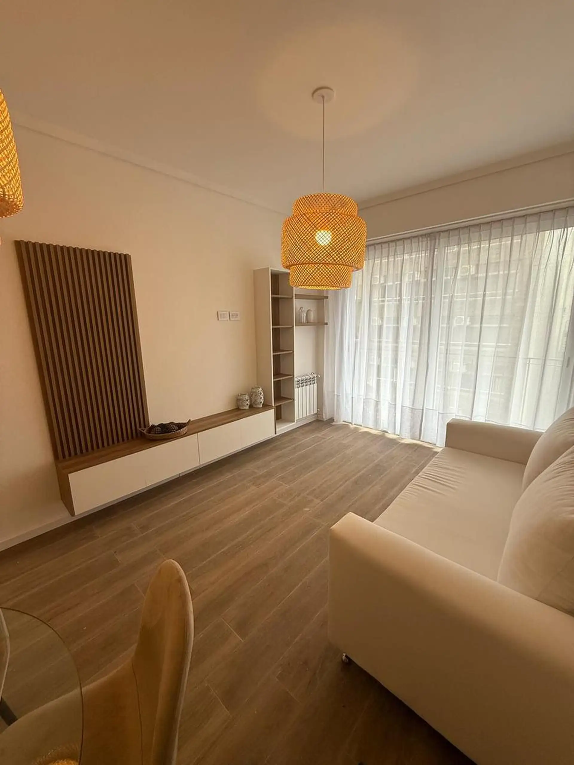 Depto 3 amb, 66m² con balcón — Centro