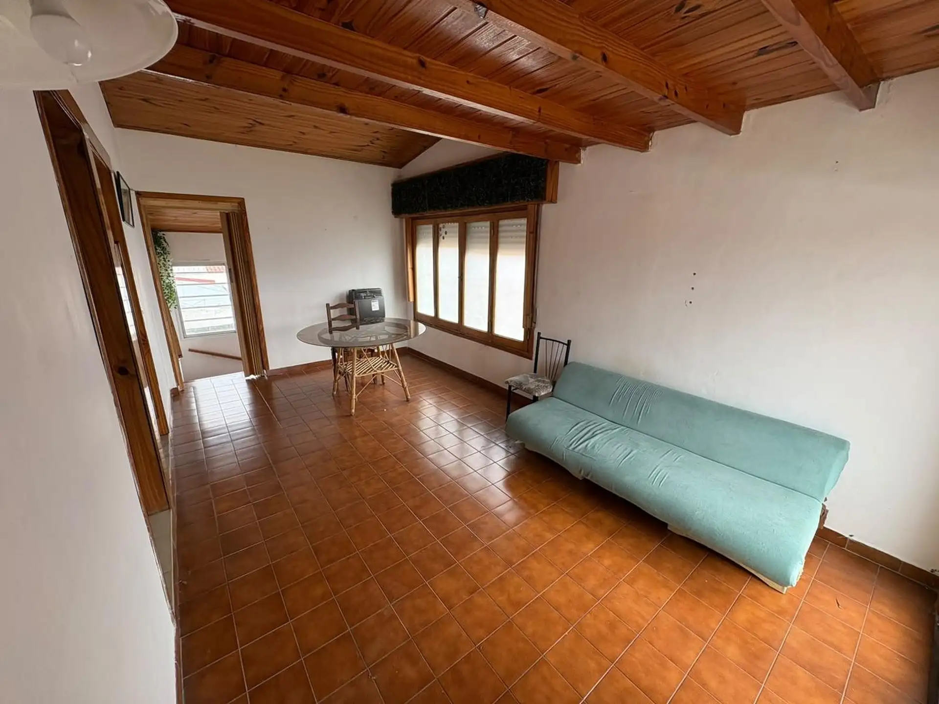 PH 2 AMBIENTES CON TERRAZA Y BALCÓN – BARRIO SAN JOSÉ