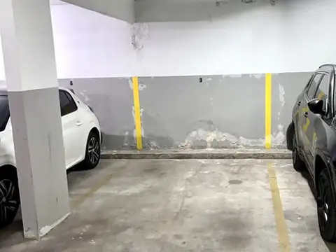 Cochera en Venta Fija