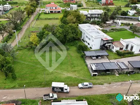 Terreno en Venta 30  mts Frente