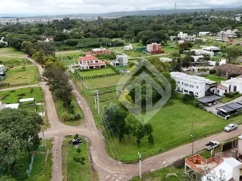Terreno en Venta 19  mts Fondo
