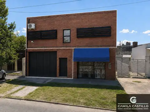 Galpón en alquiler de 304m2 ubicado en Ituzaingó Norte