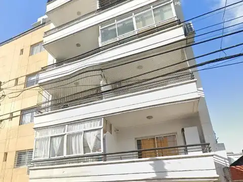 Departamento tipo duplex con balcon en venta y ó alquiler Villa Santa Rita