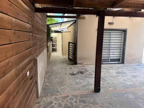 Casa en Alquiler en La Plata, $ 850.000