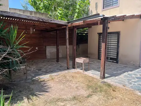 Casa en Alquiler de 2 dormitorios