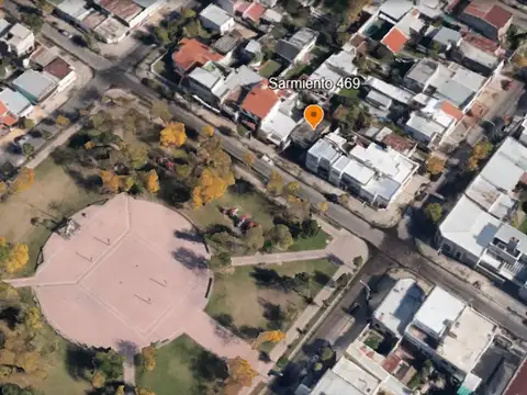 Lote con casa a reciclar en venta, Ensenada centro