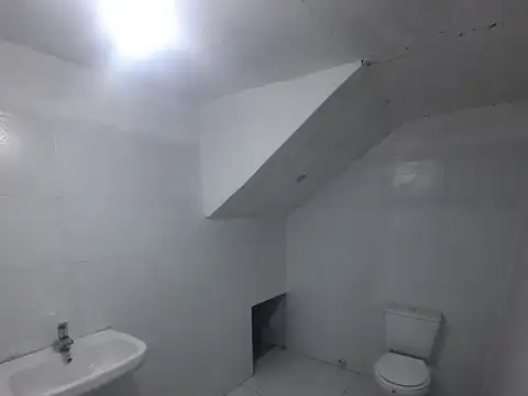 Local en Alquiler A Estrenar