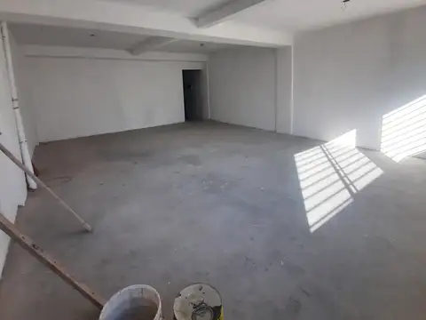 Local en Alquiler en Villa del Parque, USD 1.700