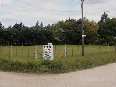 SDA. Venta Lote de terreno. Obligado al 400, Barrio Parque Sakura, Exaltacion de la Cruz