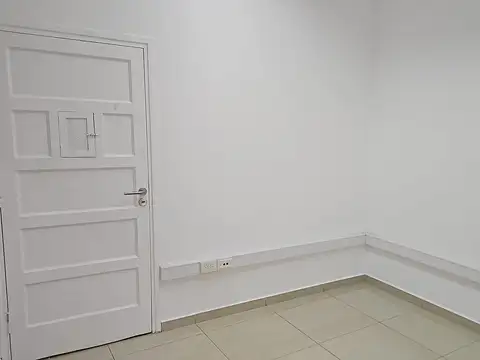 Oficina en Alquiler en Martinez Fleming / Panamericana, $ 1.000.000