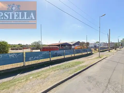 Fracción Industrial 37.000 m² con 3.439 m² de Mejoras - 110 m de frente s/ avenida - Tablada