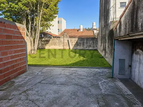 Avenida Centenario 1500, Piso 0