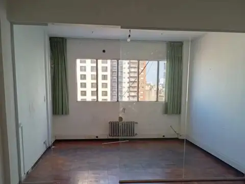 Oficina en Alquiler 50 años