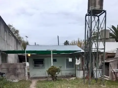 Casa  en Venta ubicado en Quilmes Oeste, Quilmes, G.B.A. Zona Sur - SVN0288_LP584074_1