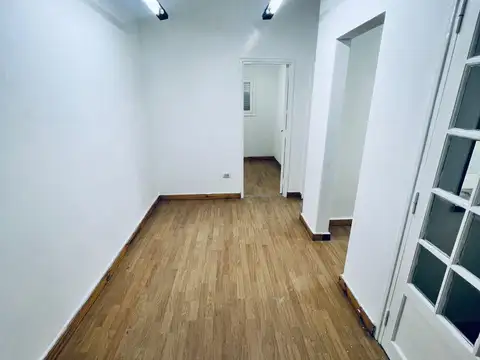 Casa en Alquiler en Alto Alberdi  Ideal Oficinas, Consultorios o Uso Profesional