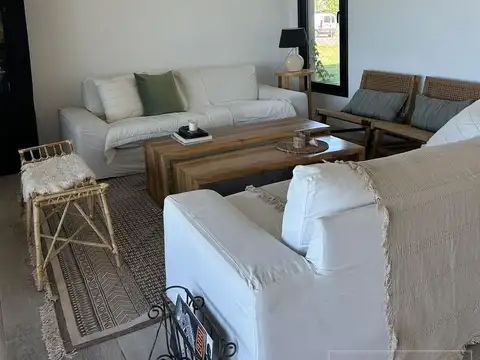 Casa en Alquiler Temporal en Villanueva, USD 6.000