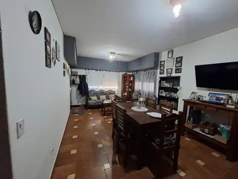 Casa en Venta en Garin-Centro, USD 100.000