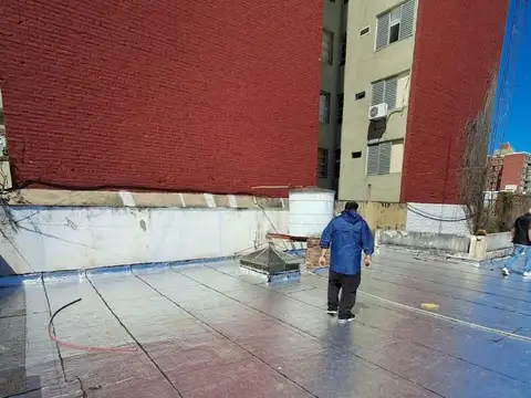 Vendo Permuto casa Centrica con Potencial Comercial